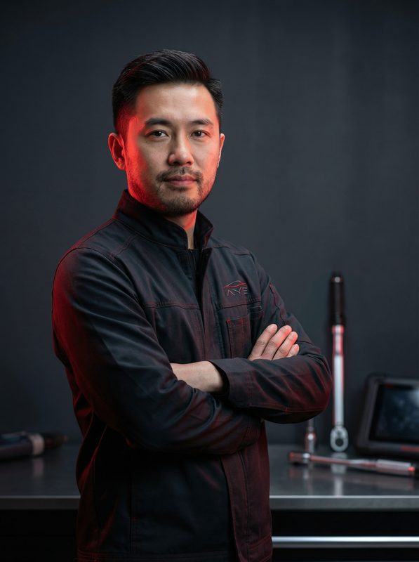 陈美娇修车改装专家张铭远